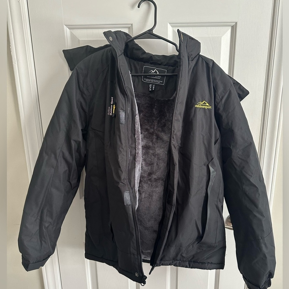 Men's winter jacket with removable hood SMALL